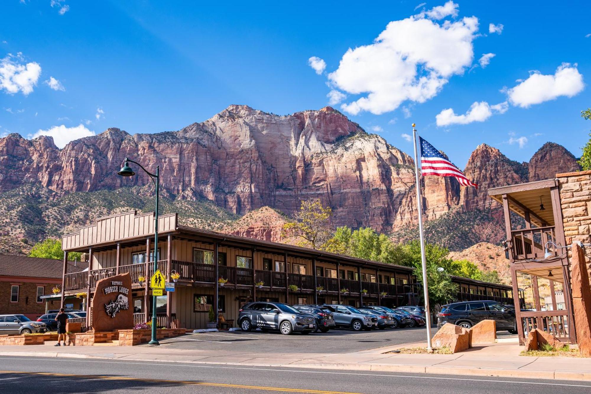 Pioneer Lodge Zion National Park-Springdale Exteriör bild